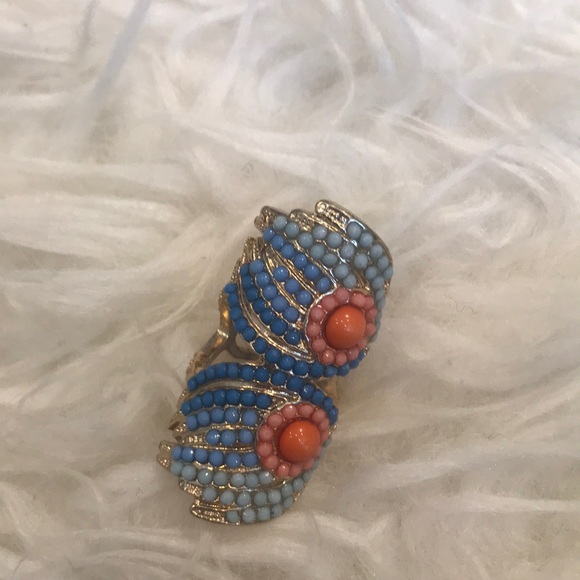 Statement Ring - Picture 2 of 3